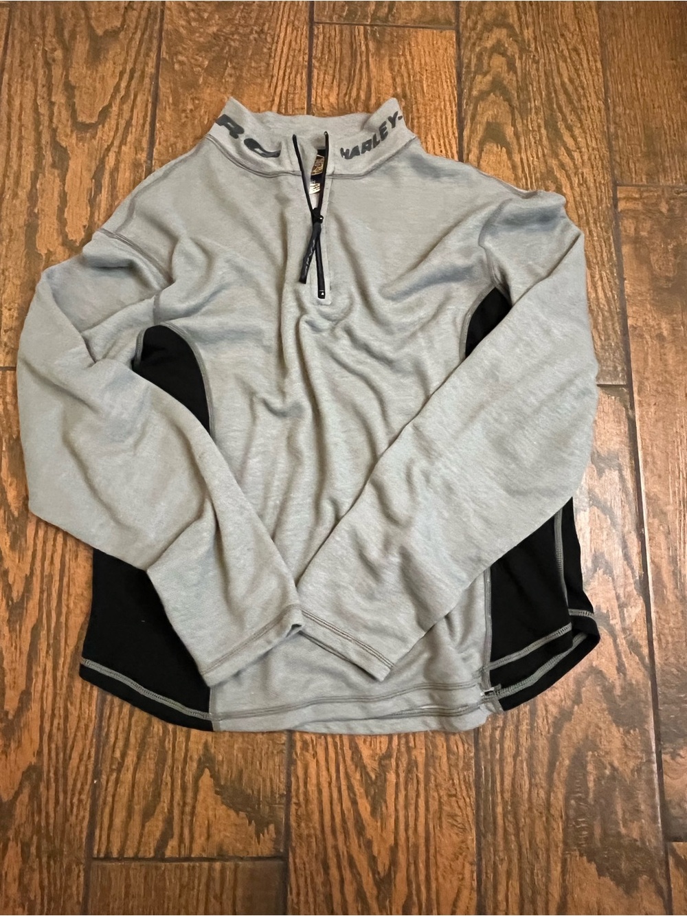 Harley-Davidson Light Gray and Black Zip-Up Pullover